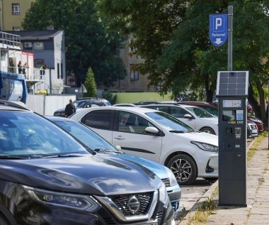 Rewolucja w płatnym parkowaniu w Łodzi. Sprawdź, co się zmieniło 