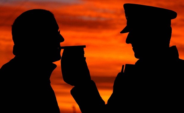 Rewolucja w Rosji. Koniec "nietykalnych" polityków i prokuratorów na drogach