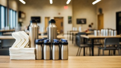 Rewolucja w szkolnych stołówkach? Kawa nie dla uczniów