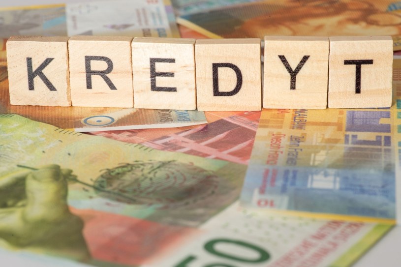 Rezcznik Finansowy nie wyklucza zmiany stanowiska w sprawie kredytów frankowych /123RF/PICSEL
