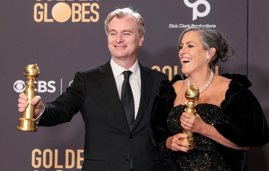 Reżyser "Oppenheimera" Christopher Nolan i producentka Emma Thomas /allison dinner /PAP/EPA