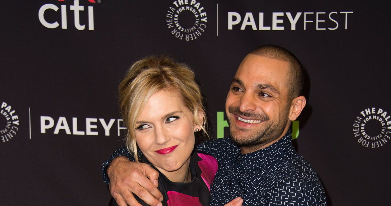 Rhea Seehorn (po lewej) i Michael Mando /AFP