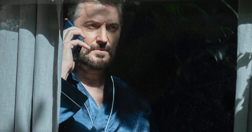 Richard Armitage w serialu "Tęsknię za tobą" /Netflix