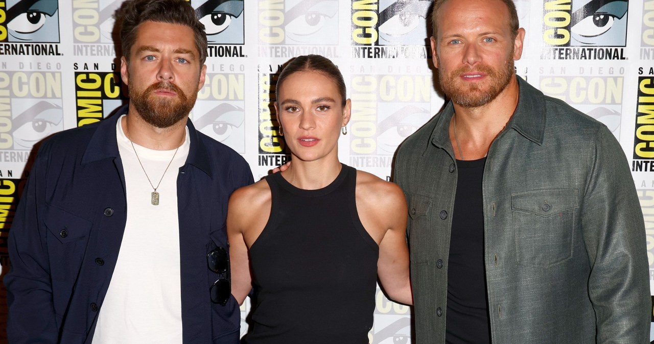Richard Rankin, Sophie Skelton, Sam Heughan /Joe Scarnici /Getty Images