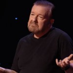 Ricky Gervais: Gwiazda "After Life" miała zostać królem popu