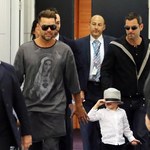 Ricky Martin z synami i... Matką Boską