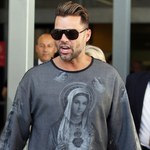 Ricky Martin z synami i... Matką Boską