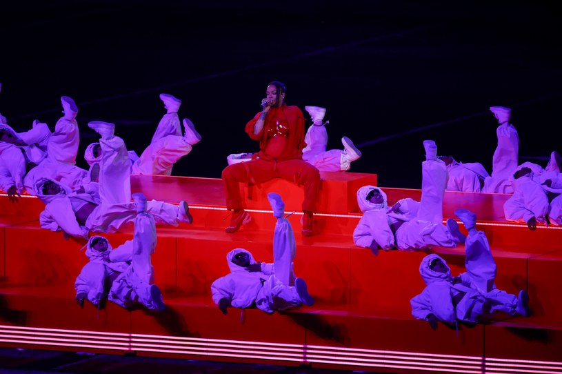Rihanna i jej zaskakujące show /Kevin Sabitus/Getty Images /Getty Images