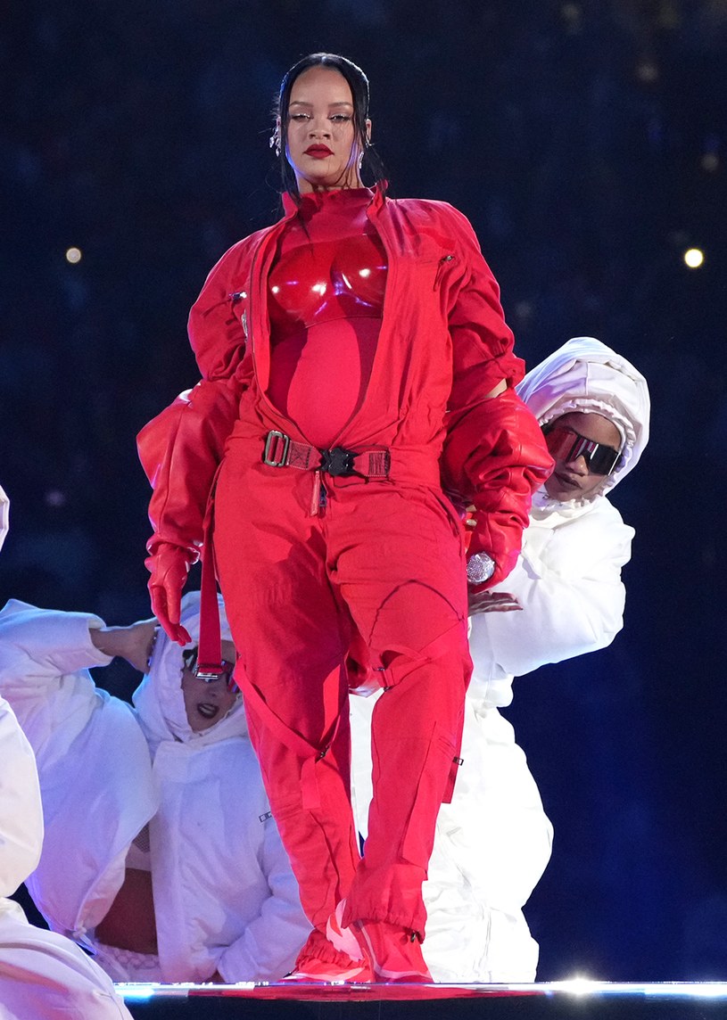 Rihanna podczas Super Bowl /Kevin Mazur /Getty Images