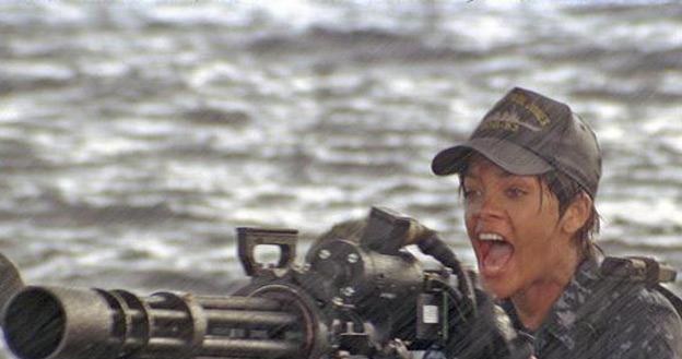 Rihanna w filmie "Battleship - Bitwa o Ziemię" /materiały dystrybutora