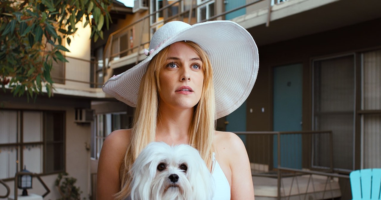 Riley Keough w filmie "Tajemnice Silver Lake" /Image Capital Pictures / Film Stills /Agencja FORUM