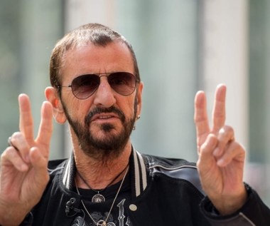 Ringo Starr i Barry Gibb z tytułami szlacheckimi