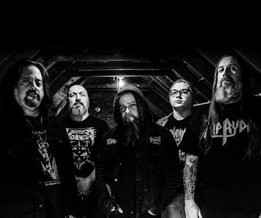 Ringworm: Nowy album w nowej wytwórni