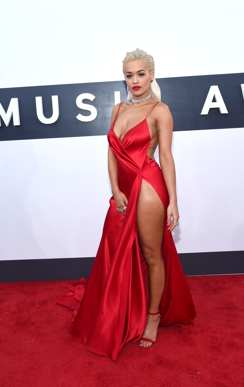 Rita Ora przyznała, że nie miała na sobie bielizny! /Larry Busacca /Getty Images