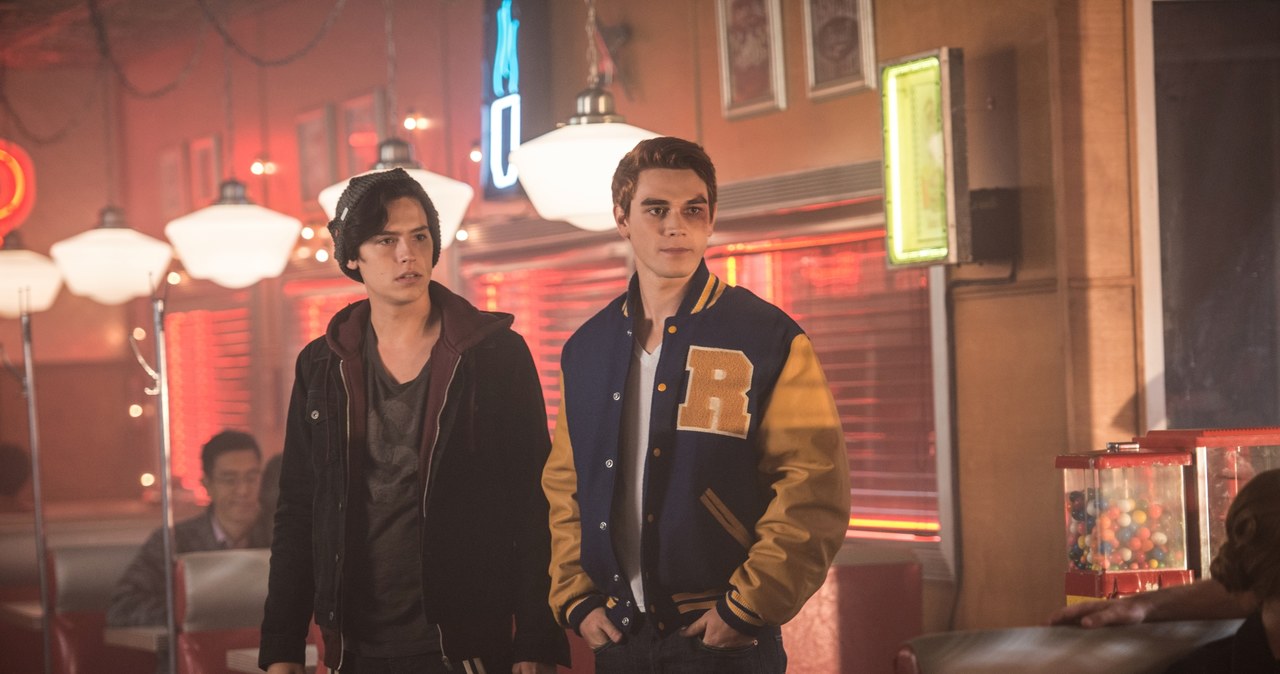 "Riverdale" /@ 2016 The CW Network, LLC. All Rights Reserved/Diyah Pera/Netflix /materiały prasowe