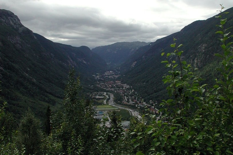 Rjukan /www.westcoastpeaks.com /