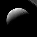 RMF 24: Stare i nowe oblicze Enceladusa