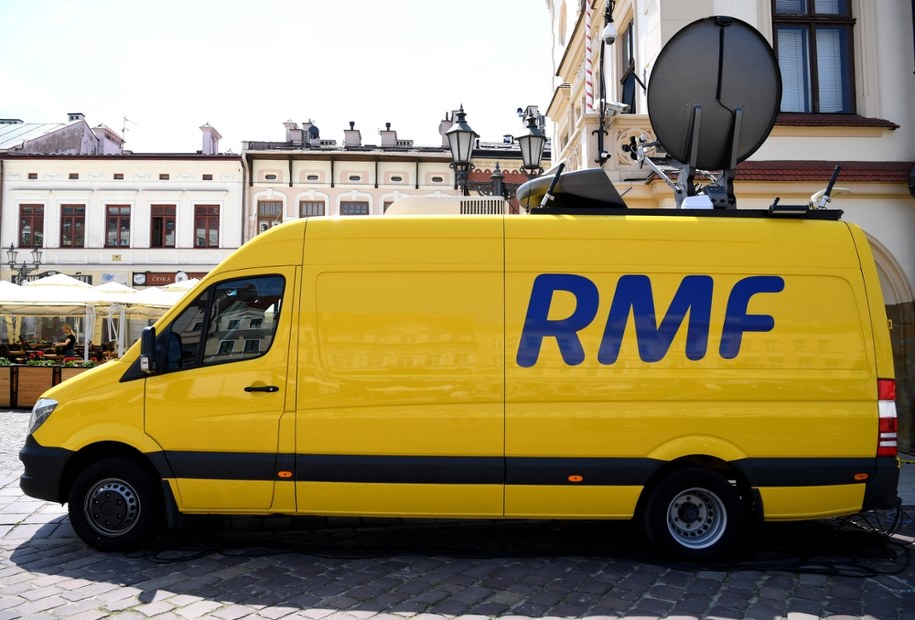 RMF FM utrzymał pozycję lidera wśród najczęściej cytowanych rozgłośni radiowych - wynika z najnowszego raportu Instytutu Monitorowania Mediów. /Darek Delmanowicz /PAP