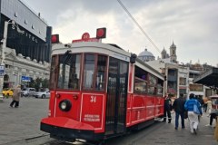 RMF FM z wizytą w Muzeum Adama Mickiewicza w Stambule