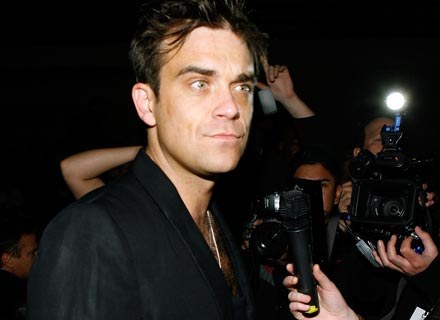 Robbie Williams czyli Fox Mulder brytyjskiej muzyki - fot. Mark Davis /Getty Images/Flash Press Media
