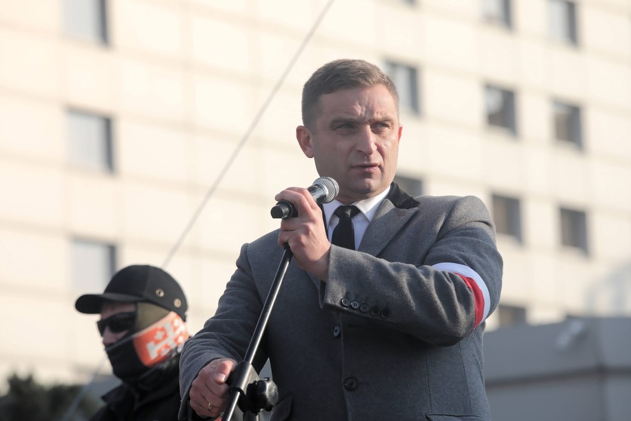 Robert Bąkiewicz /Wojciech Olkusnik  /PAP