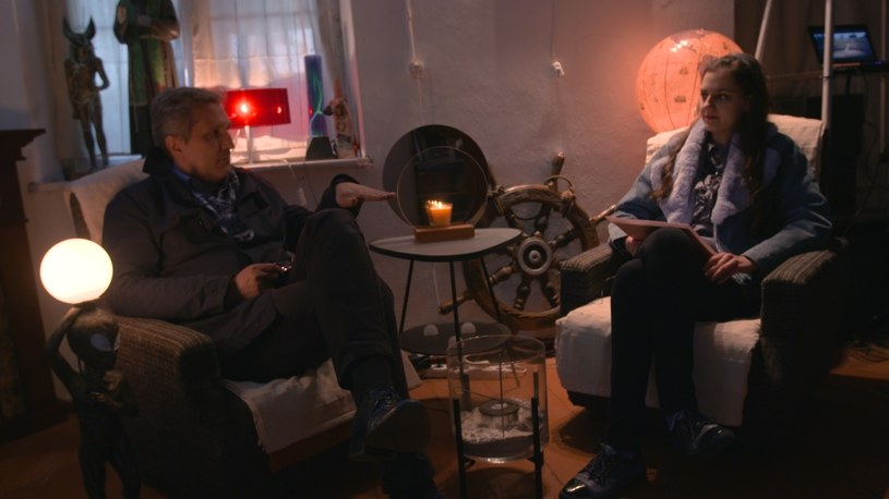 Robert Bernatowicz i Beata Migas w filmie "UFO: Oni już tu są" /pomponik exclusive /pomponik exclusive