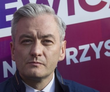 Robert Biedroń wydostał z płonącego samochodu kierowcę z 2-letnim synem