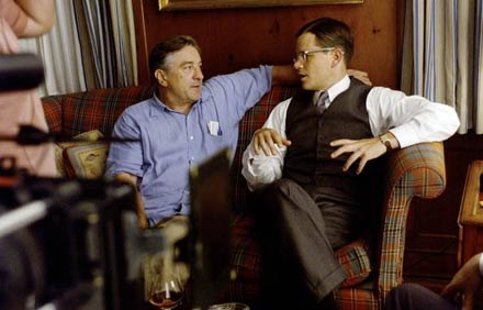 Robert De Niro i Matt Damon na planie filmu "Dobry agent" /