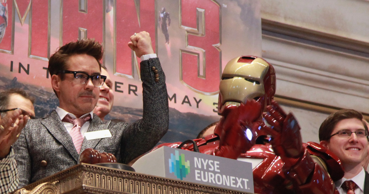 Robert Downey Jr., czyli Iron Man, ma pomóc HTC w odzyskaniu klientów /AFP