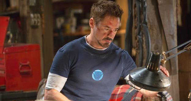 Robert Downey Jr. w filmie "Iron Man 3" /materiały prasowe