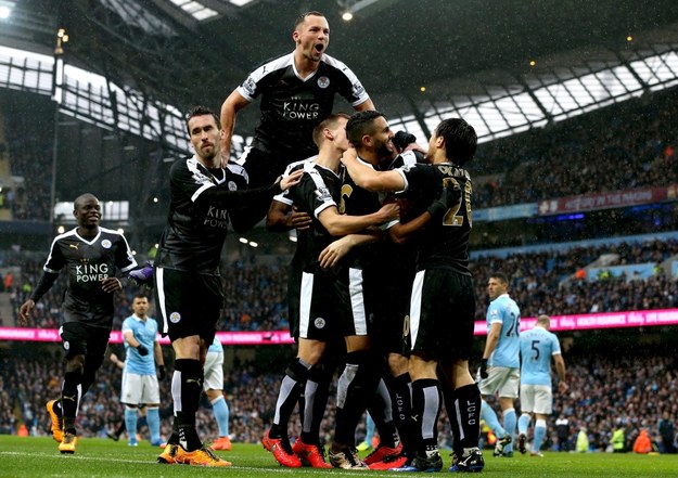 Robert Huth celebruje strzelenie gola Manchesterowi City /Nigel Roddis PAP/EPA /PAP/EPA