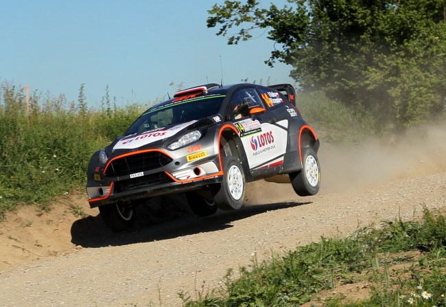 Robert Kubica i Maciej Szczepaniak na trasie /PAP/Tomasz Waszczuk /PAP