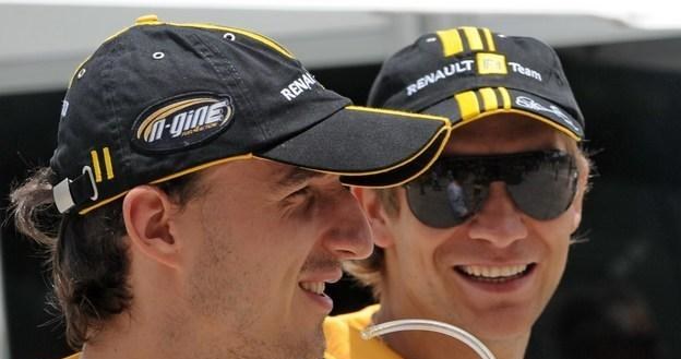 Robert Kubica i Witalij Pietrow /AFP