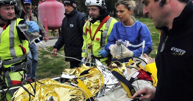 Robert Kubica miał poważny wypadek podczas rajdu samochodowego /AFP