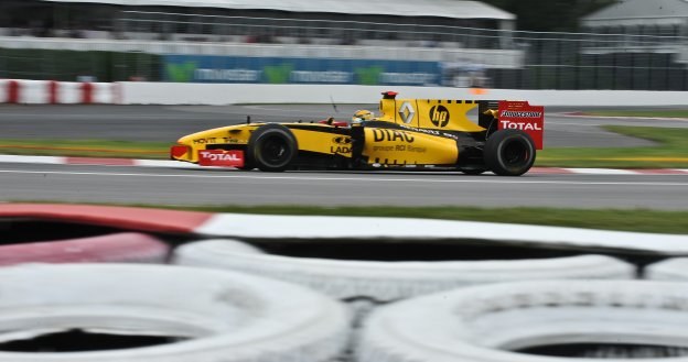 Robert Kubica na torze w Montrealu /AFP