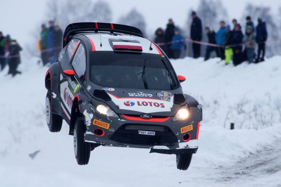 Robert Kubica na trasie Rajdu Szwecji /NIKOS MITSOURAS /PAP/EPA