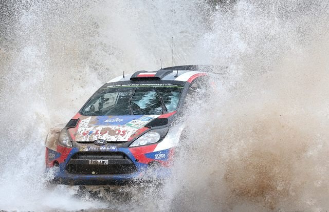 Robert Kubica na trasie rajdu /FEDERICO COSSO /PAP/EPA