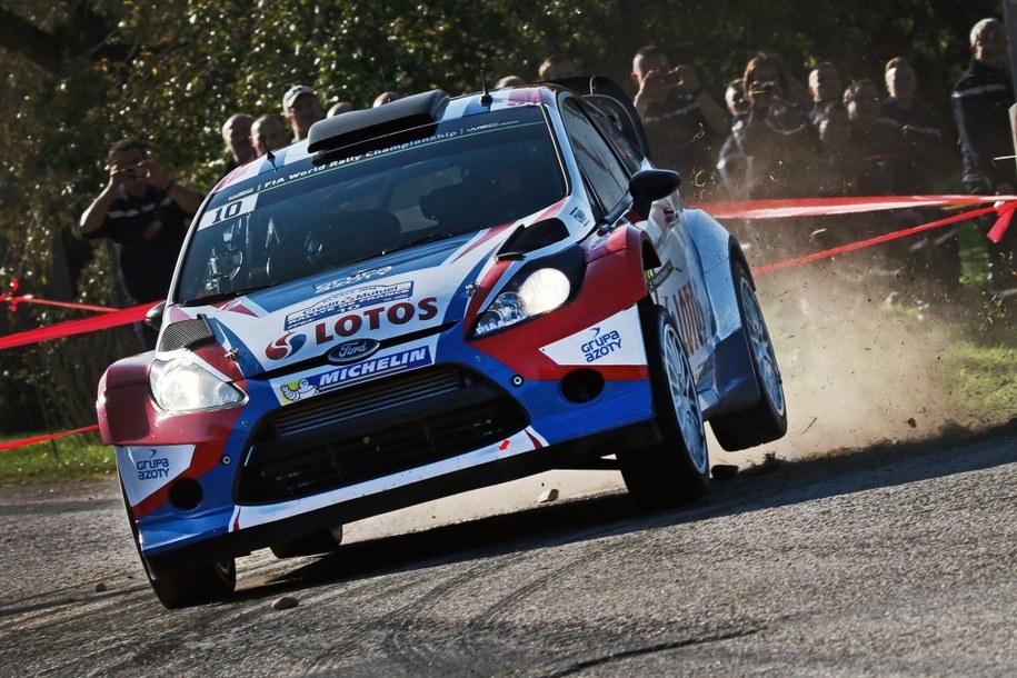 Robert Kubica na trasie /Panoramic/Andre Lavadinho /PAP