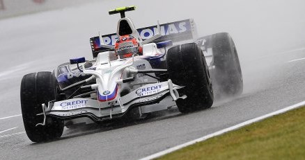 Robert Kubica nie dojechał do mety /AFP