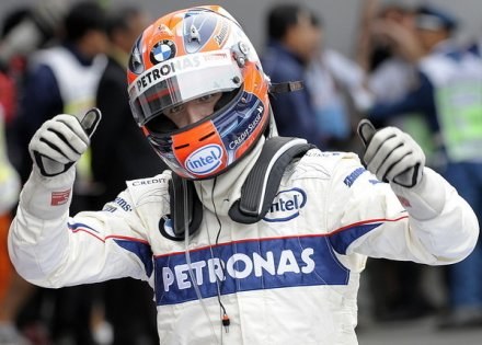 Robert Kubica przenosi się do Renault /AFP