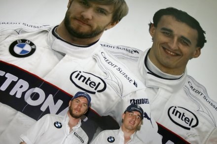 Robert Kubica (z prawej) i Nick Heidfeld zostają w BMW /AFP