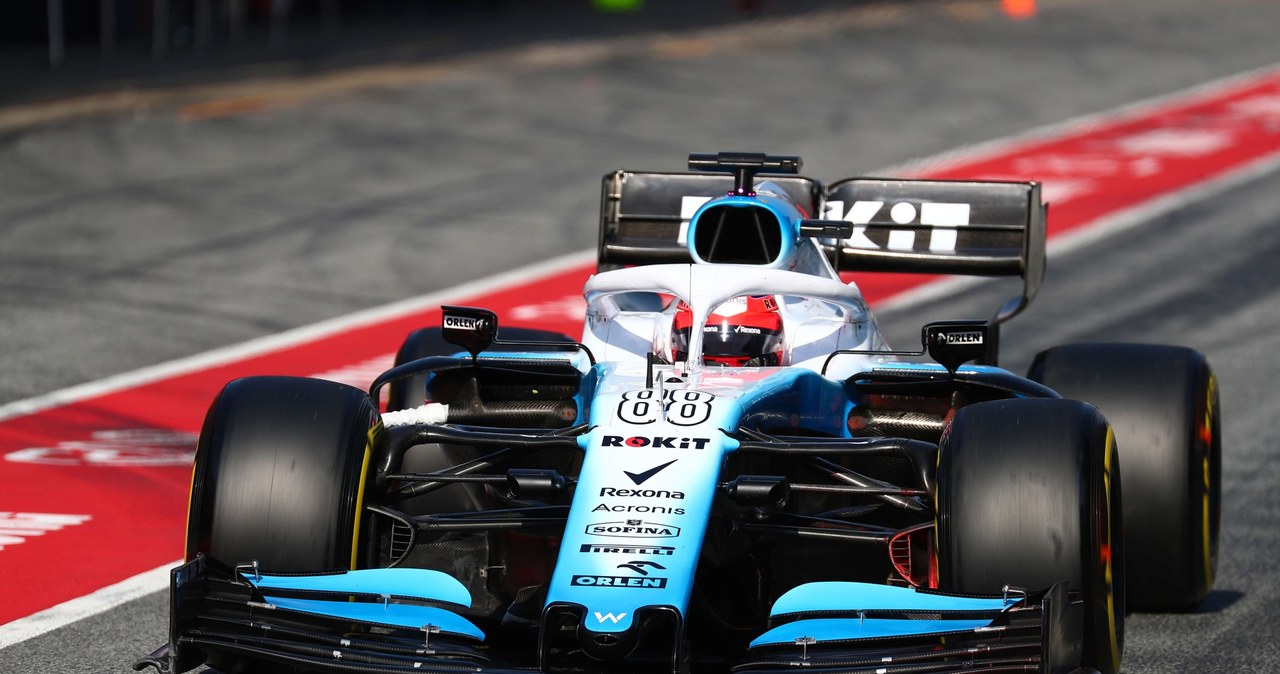 Robert Kubica za kierownicą Willamsa FW42 /Getty Images