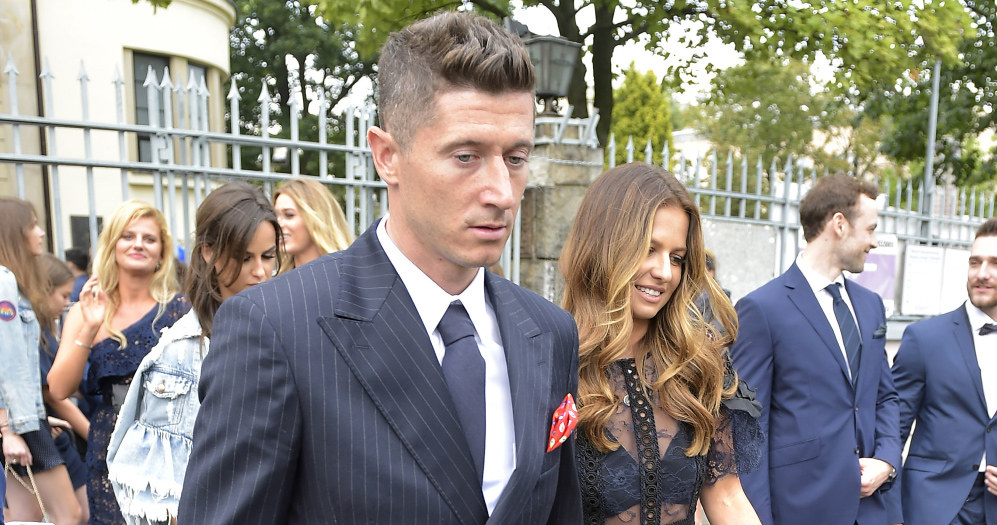 Robert Lewandowski i Anna Lewandowska święta spędzają osobno /Kurnikowski /AKPA