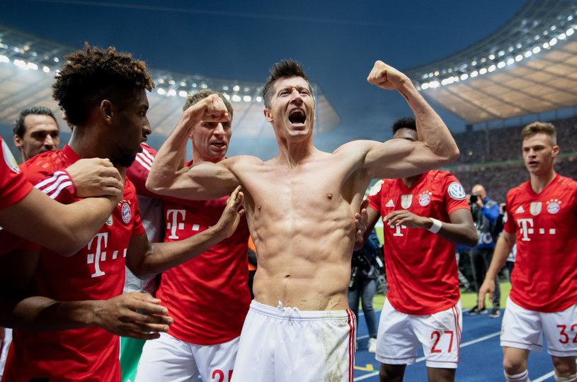 Robert Lewandowski i jego koledzy z Bayernu /Getty Images