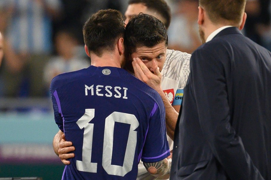 Robert Lewandowski i Lionel Messi podczas meczu Polski z Argentyną na mundialu w Katarze /Zabulon Laurent/ABACA /PAP/Abaca