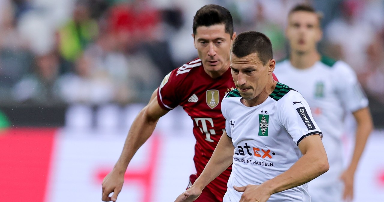 Robert Lewandowski i Stefan Lainer /Joosep Martinson /Getty Images