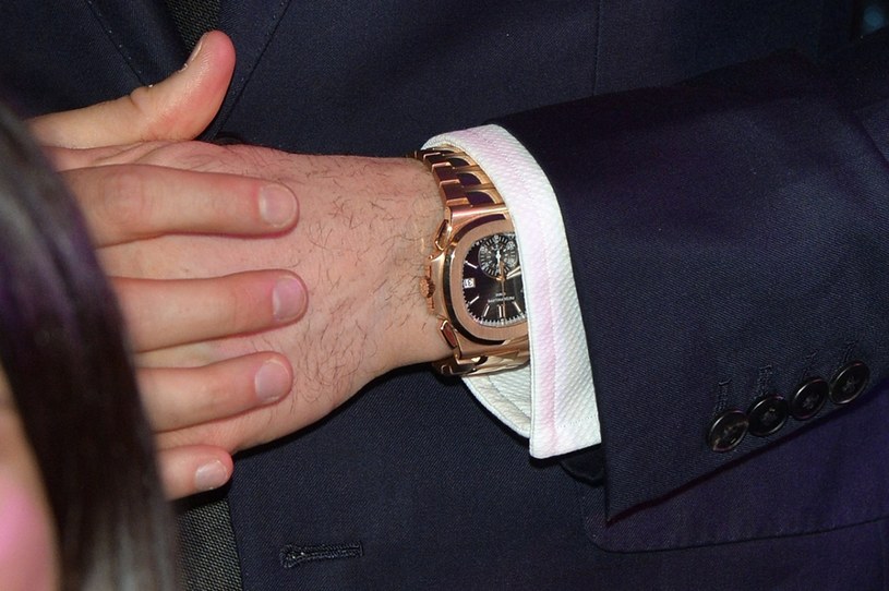 Robert Lewandowski może pochwalić się co najmniej dwoma zegarkami z tej luksusowej serii. Każdy z nich to koszt ponad 400 tysięcy złotych /MAREK KUDELSKI/AGENCJA SE /East News