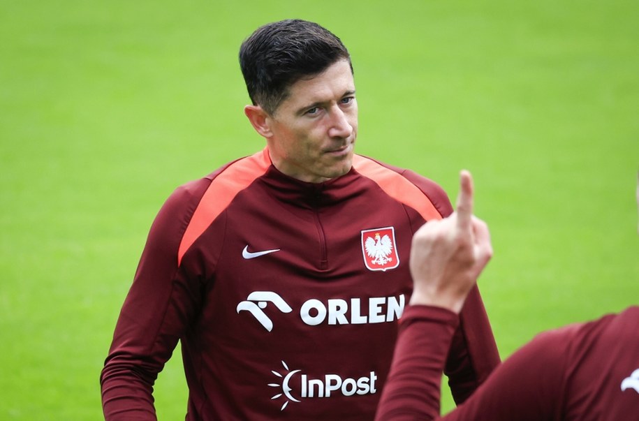 Robert Lewandowski na treningu reprezentacji Polski /Sylwia Dąbrowa/Polska Press /East News
