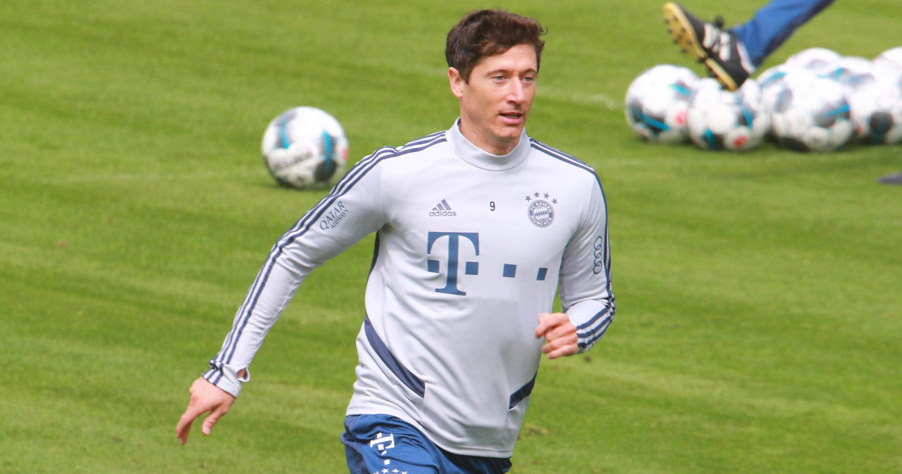 Robert Lewandowski na treningu /East News