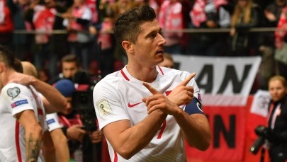 Robert Lewandowski obronił pracę licencjacką. Uzyskał ocenę bardzo dobrą